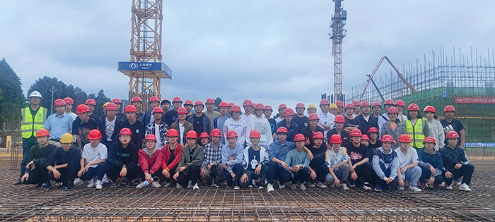 1656301159167609.jpg heying xiao.jpg